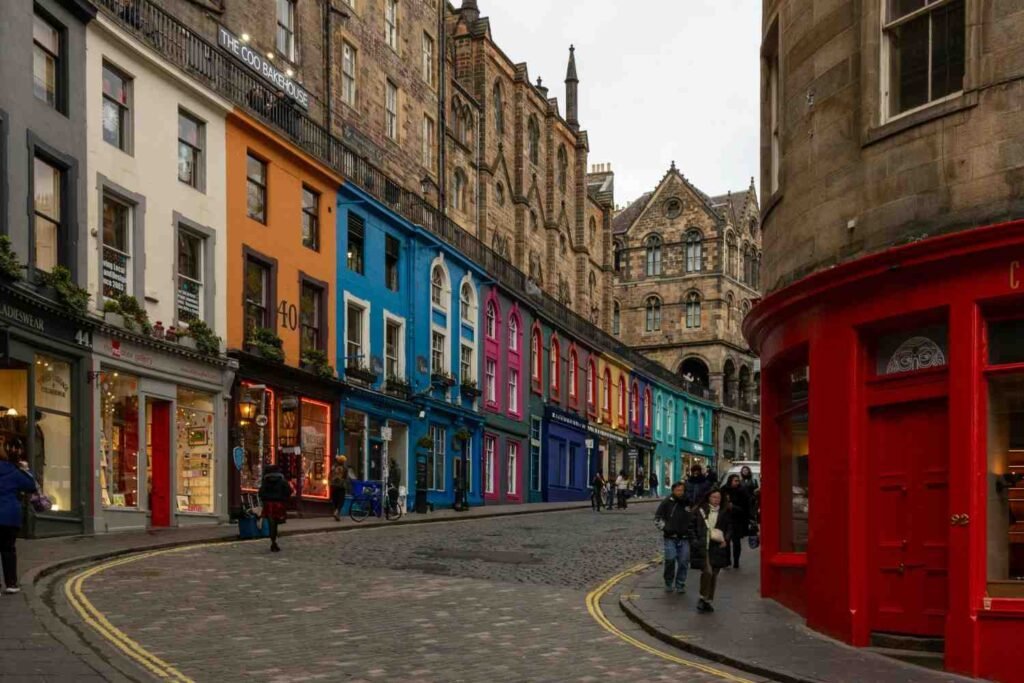 The 'Stirling' Aesthetic: How Scottish Heritage is Redefining UK Street Style This May 