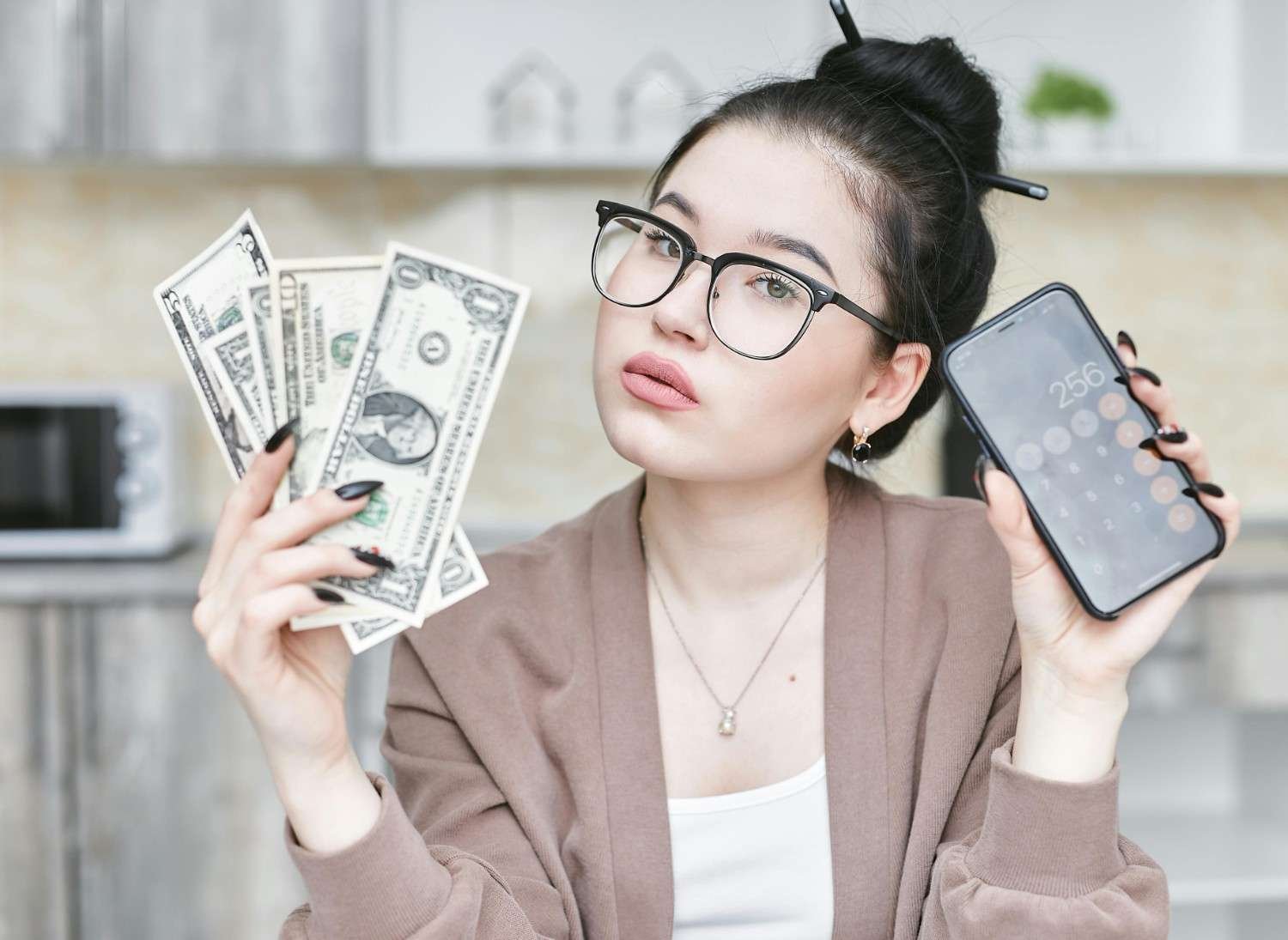 “Old Money Outfits for Women 2026: Luxury Minimal Looks on a Budget”